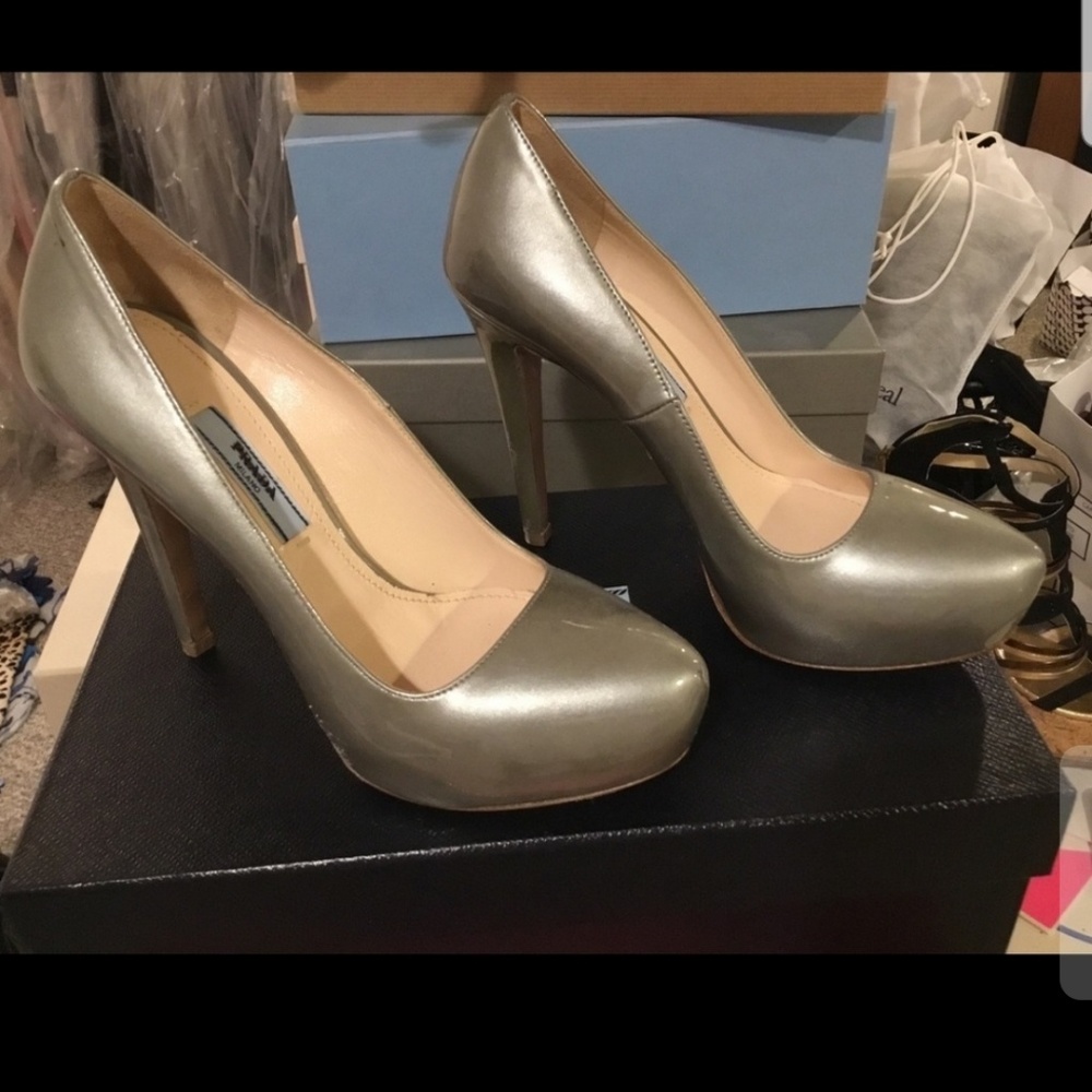 Prada 👠